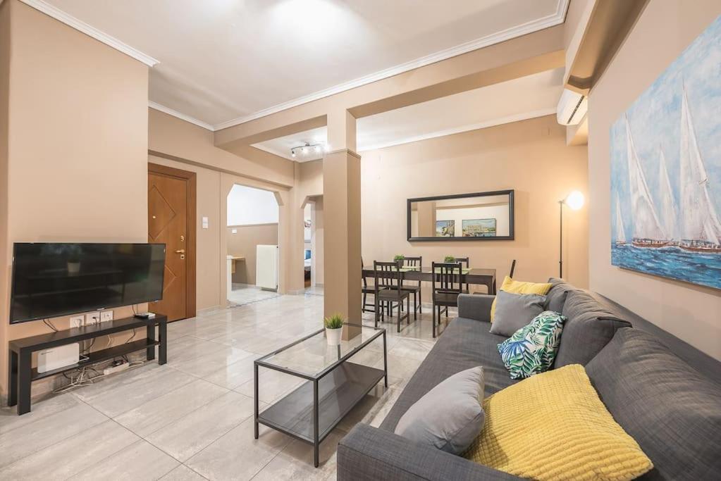Pegasus Apartment Piraeus Exterior photo